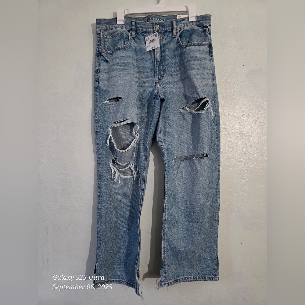 American Eagle Outfitters Light Blue Low Rise Baggy Straight Distressed Jeans